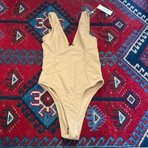 FRANKIES BIKINIS ONE PIECE NWT LILA RIBBED M